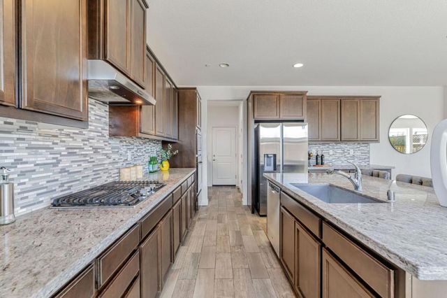 1798 Ponderosa Drive, Tracy, CA 95376