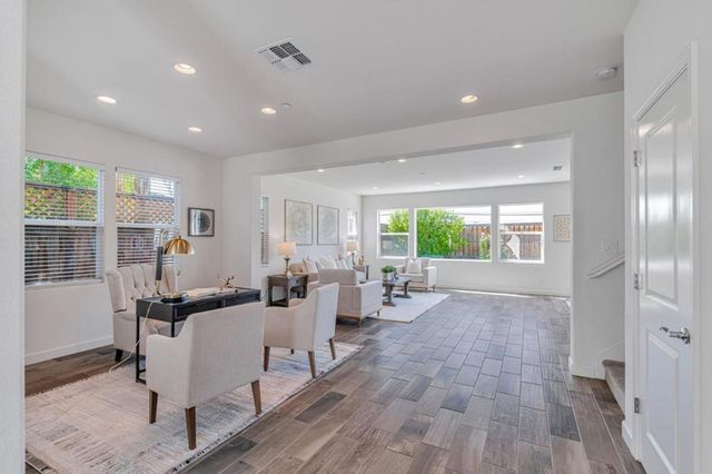 1798 Ponderosa Drive, Tracy, CA 95376