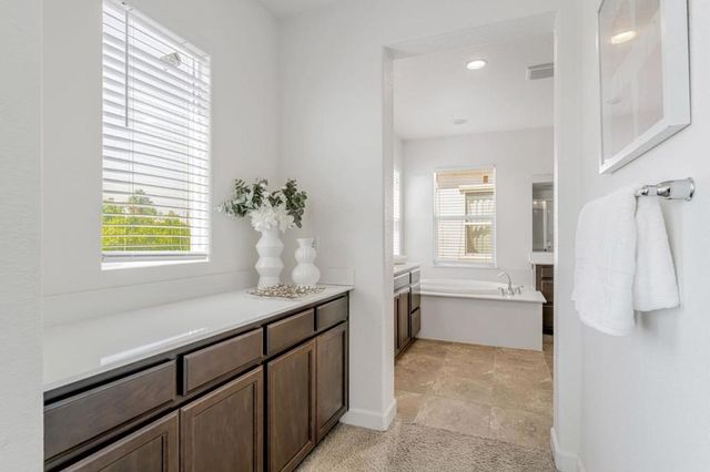 1798 Ponderosa Drive, Tracy, CA 95376