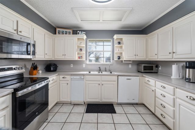 18460 Hickory Circle, Kemp, TX 75143