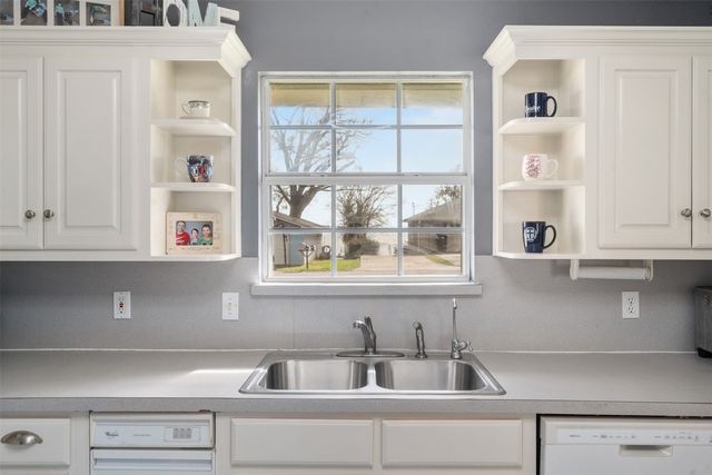 18460 Hickory Circle, Kemp, TX 75143