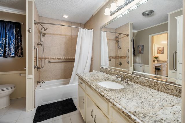 18460 Hickory Circle, Kemp, TX 75143