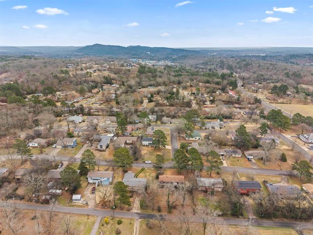 111 Hillsdale Terrace, Hot Springs, AR 71901