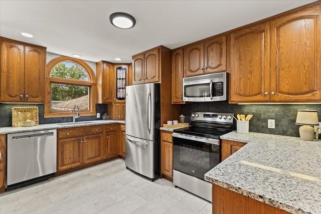 90 Silver St, Randolph, MA 02368