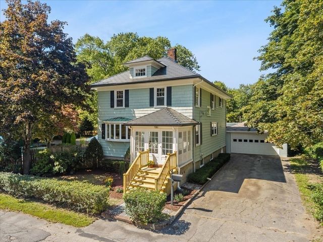 90 Silver St, Randolph, MA 02368
