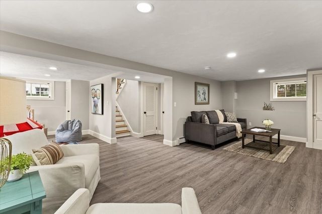 90 Silver St, Randolph, MA 02368