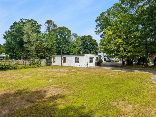 90 Silver St, Randolph, MA 02368