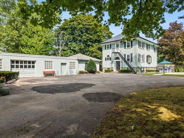 90 Silver St, Randolph, MA 02368