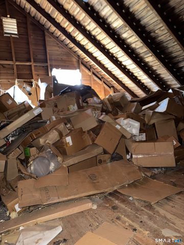 422 North Brooksvale Road, Cheshire, CT 06410