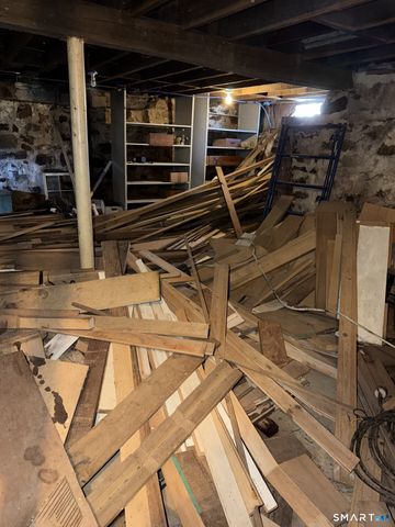 422 North Brooksvale Road, Cheshire, CT 06410