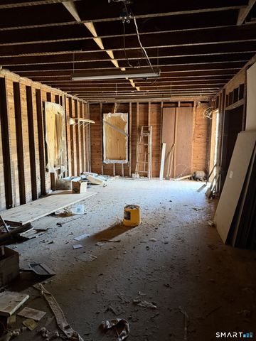 422 North Brooksvale Road, Cheshire, CT 06410