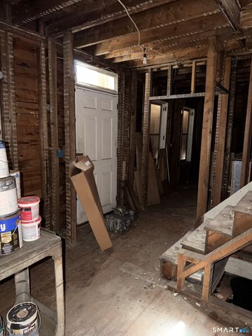 422 North Brooksvale Road, Cheshire, CT 06410