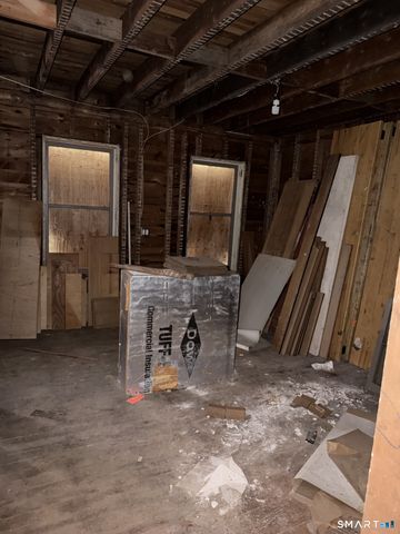 422 North Brooksvale Road, Cheshire, CT 06410