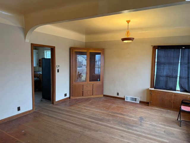 1107 W Yakima Street, Pasco, WA 99301