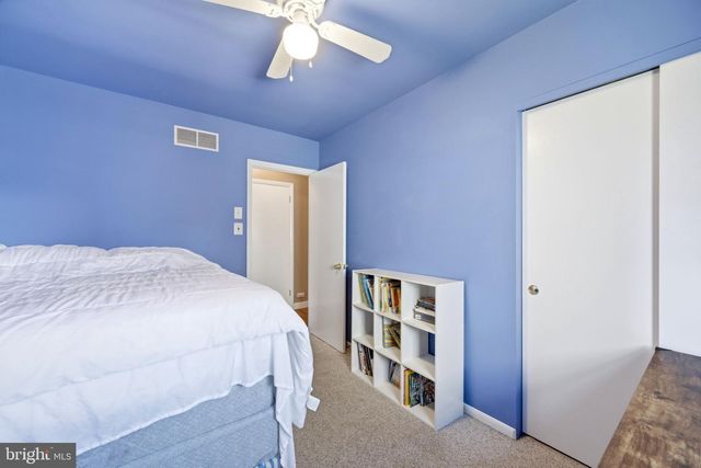 905 AMOSLAND RD, Morton, PA 19070
