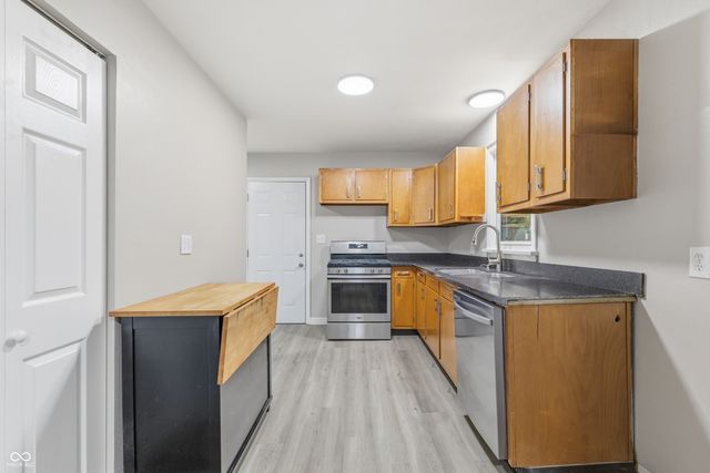 1039 Fairfax Street, Anderson, IN 46012