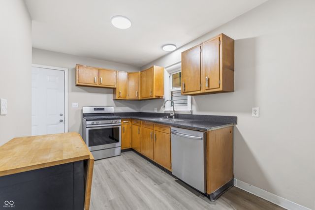 1039 Fairfax Street, Anderson, IN 46012