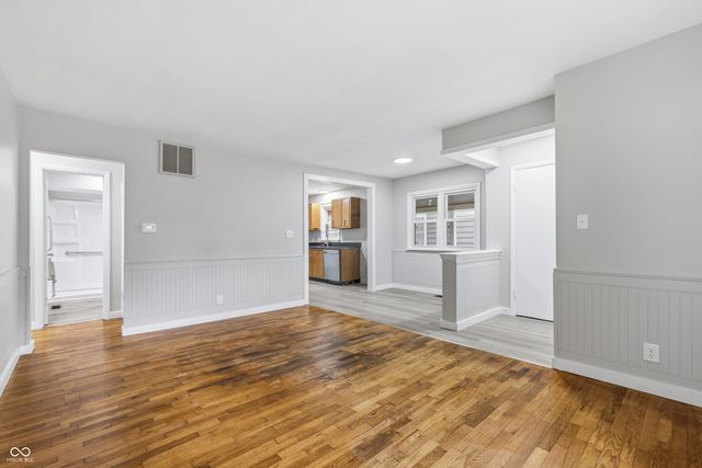 1039 Fairfax Street, Anderson, IN 46012