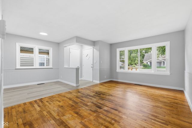 1039 Fairfax Street, Anderson, IN 46012