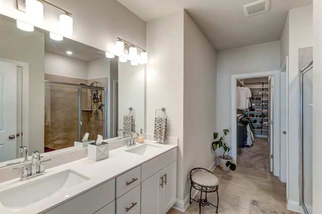 4325 Skyridge Dr, Nashville, TN 37207