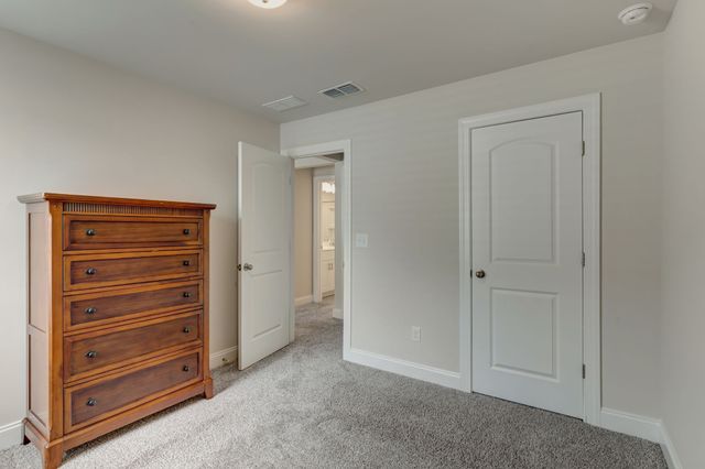 4325 Skyridge Dr, Nashville, TN 37207