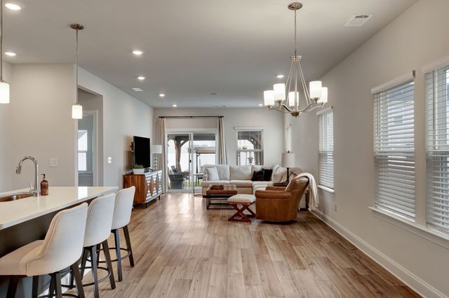 4325 Skyridge Dr, Nashville, TN 37207