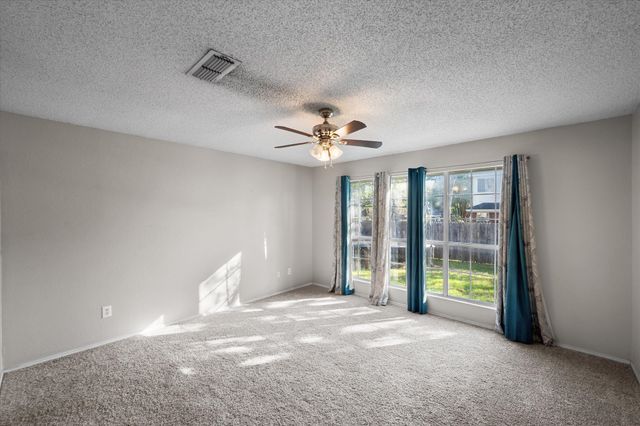 6716 Lyndale Drive, Watauga, TX 76148