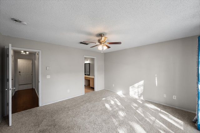 6716 Lyndale Drive, Watauga, TX 76148