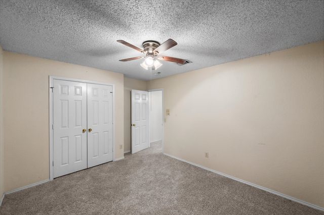 6716 Lyndale Drive, Watauga, TX 76148