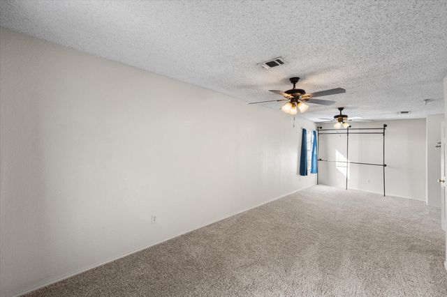 6716 Lyndale Drive, Watauga, TX 76148