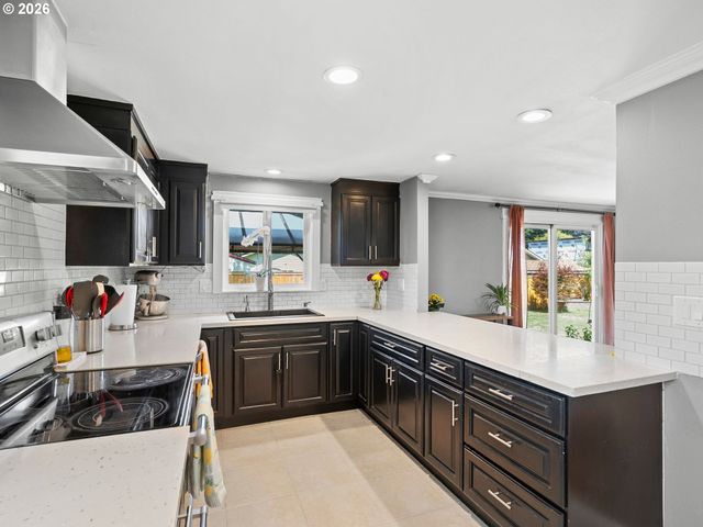 8507 Se 89TH Ave, Portland, OR 97266
