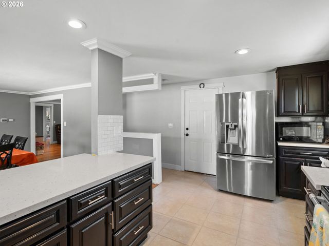 8507 Se 89TH Ave, Portland, OR 97266