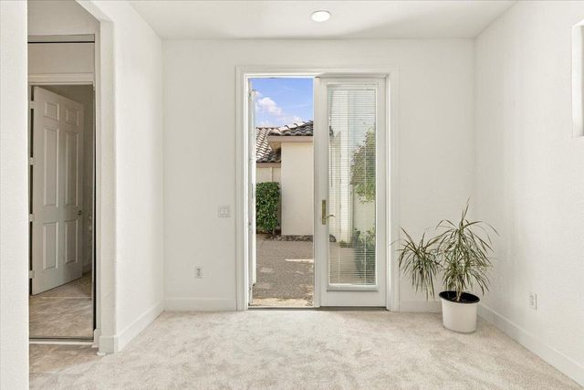 1472 Dapple Dawn Ln, Lincoln, CA 95648