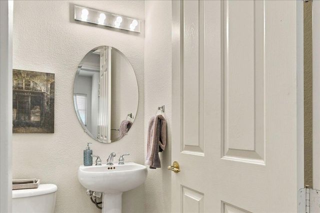 1472 Dapple Dawn Ln, Lincoln, CA 95648