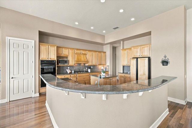 1472 Dapple Dawn Ln, Lincoln, CA 95648