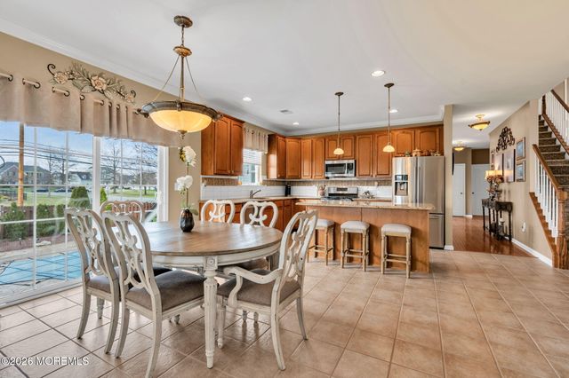 4 Rutgers Way, Freehold, NJ 07728