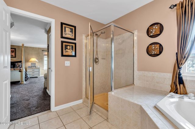 4 Rutgers Way, Freehold, NJ 07728