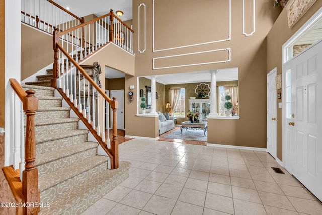 4 Rutgers Way, Freehold, NJ 07728