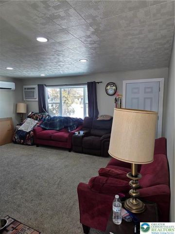 14 Magna Drive, Coplay Boro, PA 18037