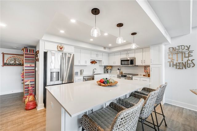 1000 N Station 613, Port Aransas, TX 78373