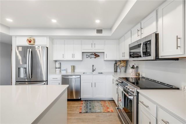 1000 N Station 613, Port Aransas, TX 78373