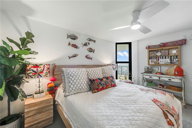 1000 N Station 613, Port Aransas, TX 78373