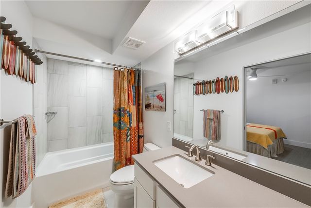 1000 N Station 613, Port Aransas, TX 78373