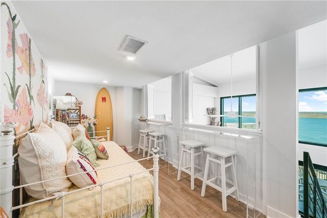 1000 N Station 613, Port Aransas, TX 78373