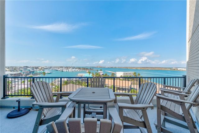 1000 N Station 613, Port Aransas, TX 78373