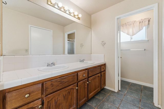 35208 Dollar Court, Coarsegold, CA 93614