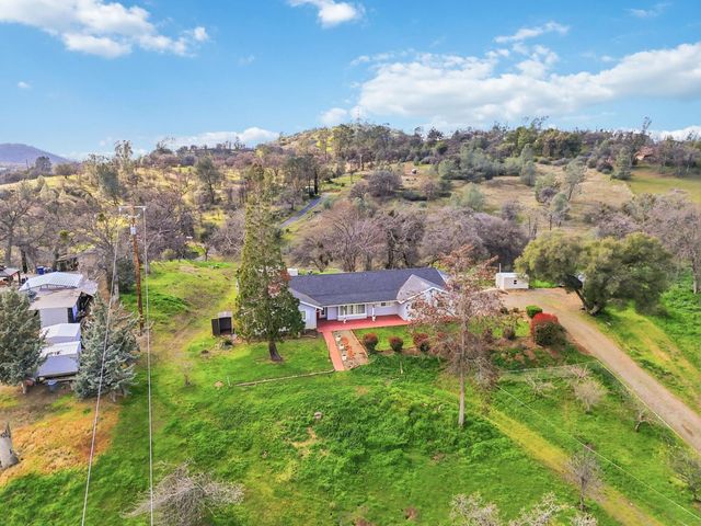 35208 Dollar Court, Coarsegold, CA 93614