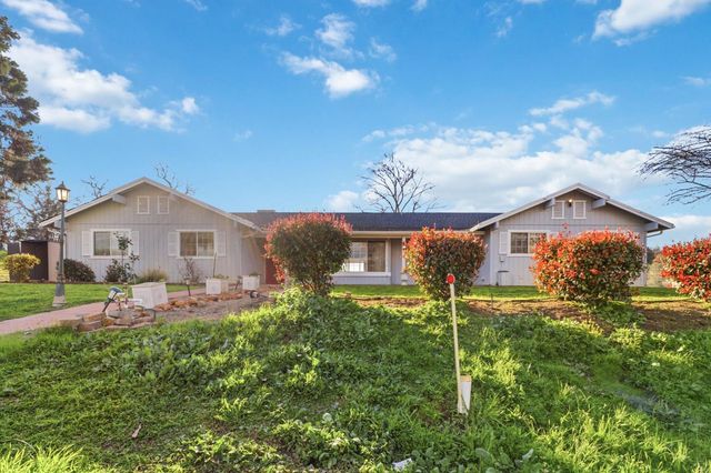 35208 Dollar Court, Coarsegold, CA 93614