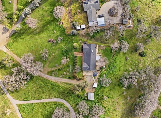 35208 Dollar Court, Coarsegold, CA 93614
