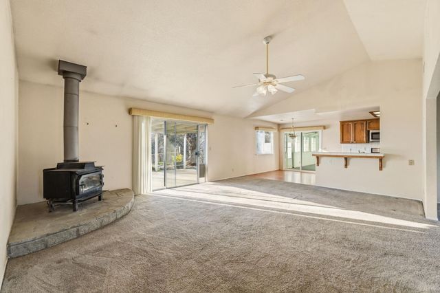 35208 Dollar Court, Coarsegold, CA 93614
